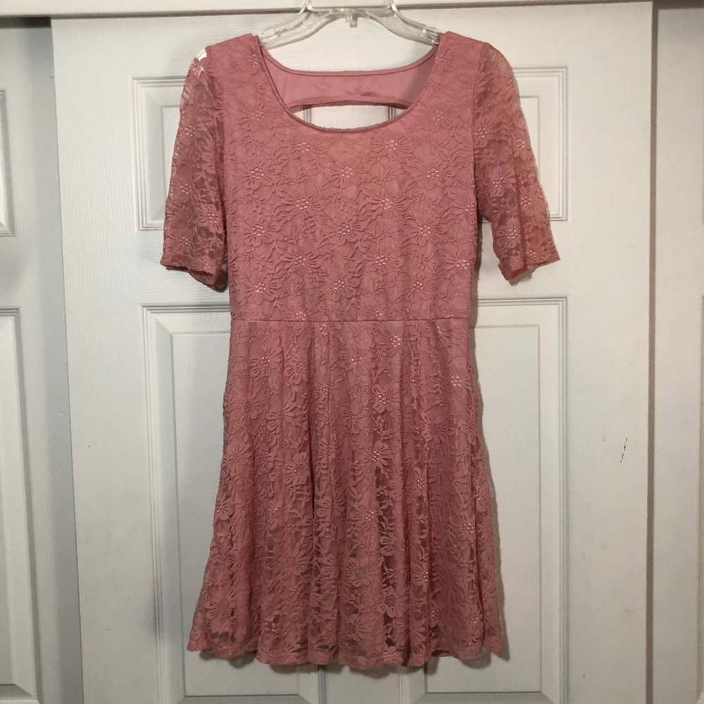 By & By Medium Light Pink Lace Lined Dress